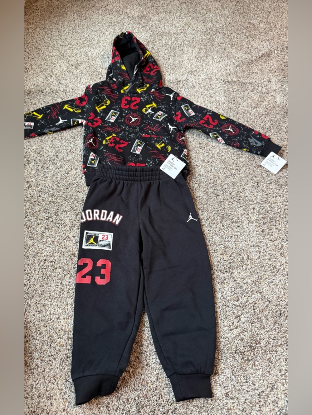 NWT Toddler Jordan Street Champ Hoodie and Joggers Set - Size 4T